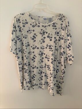 Bobbie Brooks Cream Tee with Navy Floral Print